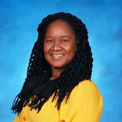 Mrs. B. Allen — Grade 4 Teacher at Oakview Preparatory School